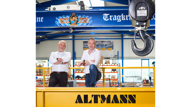 Robert Altmann, Achim Altmann; Geschäftsführer der Altmann GmbH (Foto: Altmann Fördertechnik) / Robert Altmann, Achim Altmann; Management Team - Altmann GmbH (Photo: Altmann Fördertechnik)
Robert Altmann, Achim Altmann; Geschäftsführer der Altmann GmbH (Foto: Altmann Fördertechnik) / Robert Altmann, Achim Altmann; Management Team - Altmann GmbH (Photo: Altmann Fördertechnik)