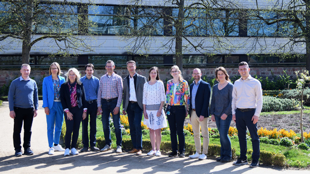 Kick-off: Das Fraunhofer-Projektteam und die Beiräte aus der Industrie von »HATE-Fluor« beim ersten Meeting am Dienstag, 8. April 2025. © Fraunhofer IFAM / Kick-off: The Fraunhofer project team and the industry advisory board of Kick-off: Das Fraunhofer-Projektteam und die Beiräte aus der Industrie von »HATE-Fluor« beim ersten Meeting am Dienstag, 8. April 2025. © Fraunhofer IFAM / Kick-off: The Fraunhofer project team and the industry advisory board of