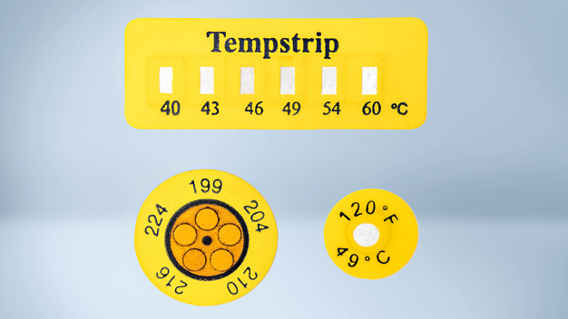 Zur Überwachung von Temperaturüberschreitungen lassen sich die Messpunkte und -streifen vom Typ Tempstrip sowohl in Lieferketten verpackter Arzneimittel als auch zur Qualitätssicherung medizinischer Prozesse einsetzen. (Bild: Kiefer Industriefotografie)